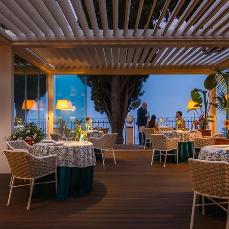 Szálloda Grand San Pietro 5*