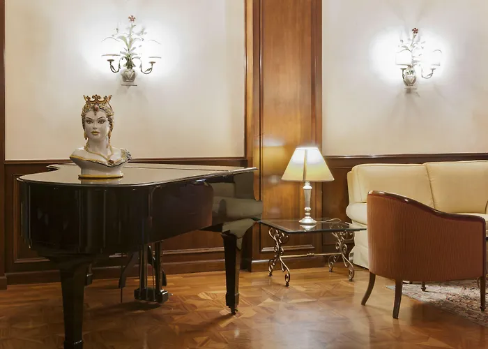 Grand San Pietro Таормина