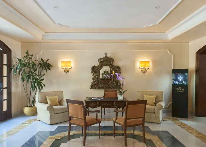 Отель Grand San Pietro 5*