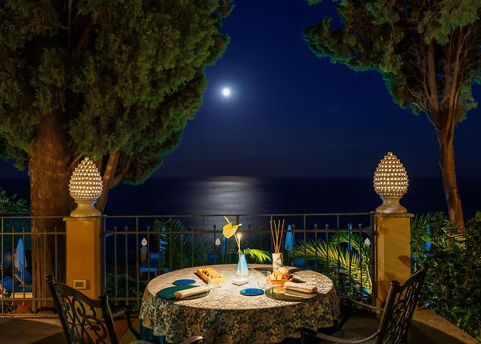 Grand San Pietro Таормина